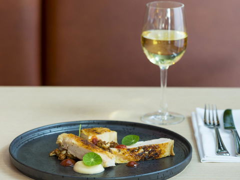 Vibe Hotel Melbourne Docklands - Broome Tourism 28