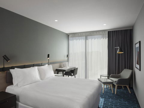 Vibe Hotel Melbourne Docklands - Broome Tourism 26
