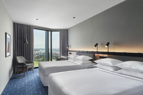 Vibe Hotel Melbourne Docklands - Broome Tourism 4