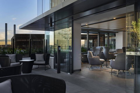 Vibe Hotel Melbourne Docklands - Broome Tourism 36