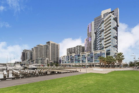 Docklands Private Collection - NEWQUAY - Broome Tourism 0