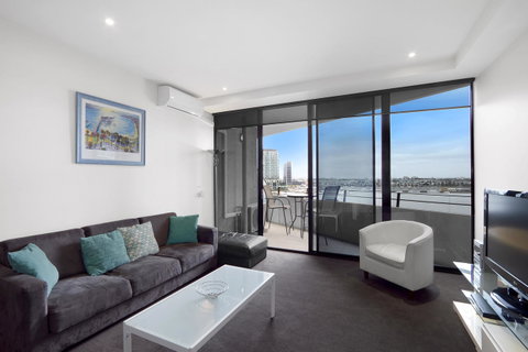 Docklands Private Collection - NEWQUAY - Broome Tourism 30