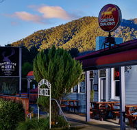 The Harrietville Snowline Hotel - Broome Tourism
