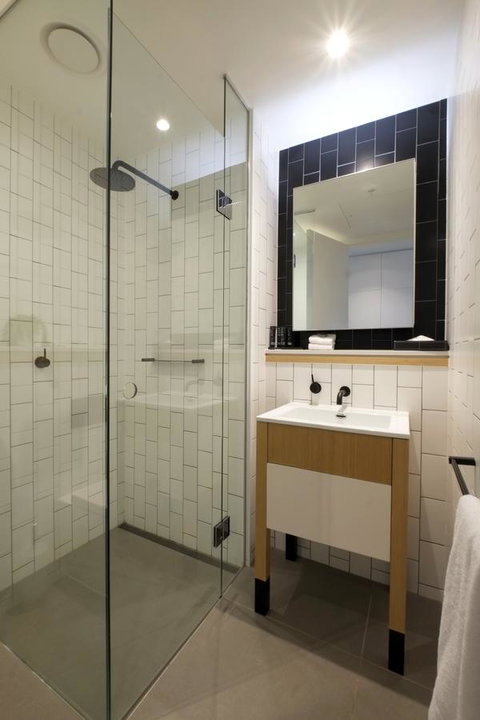 ACD Apartments - Broome Tourism 24