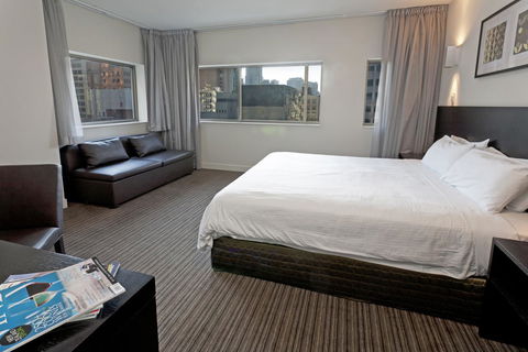 Causeway 353 Hotel - Broome Tourism 34