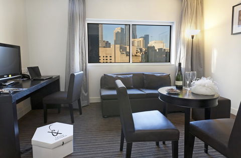 Causeway 353 Hotel - Broome Tourism 36