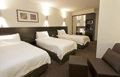 Causeway 353 Hotel - Broome Tourism 21