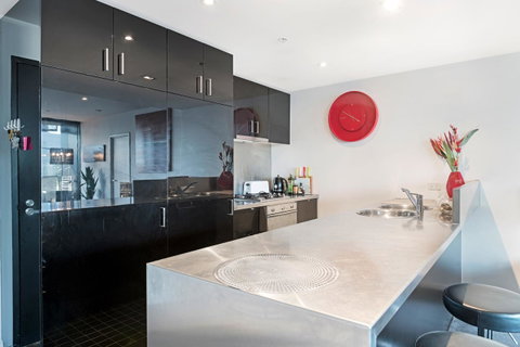 Docklands Executive Apartments - Melbourne - Broome Tourism 21