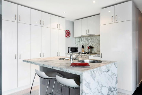 Docklands Executive Apartments - Melbourne - Broome Tourism 5