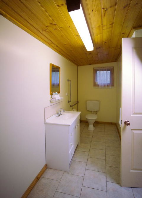 Sanctuary House Resort Motel - Broome Tourism 21