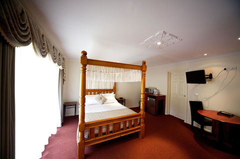 Sanctuary House Resort Motel - Broome Tourism 19
