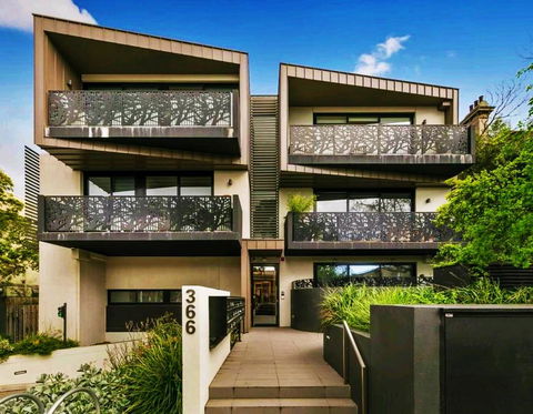 Apartments In Richmond Church St Near MCG - Broome Tourism 4