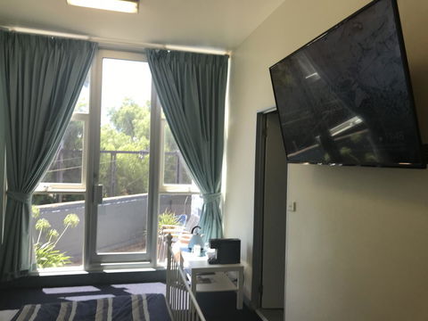 SmartStay Melbourne - Broome Tourism 14