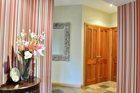 Crimea Retreat - Broome Tourism 4