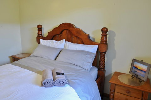 Crimea Retreat - Broome Tourism 43