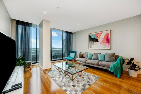 Signature Waterfront Apartments - Broome Tourism 15
