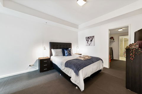 Signature Waterfront Apartments - Broome Tourism 31