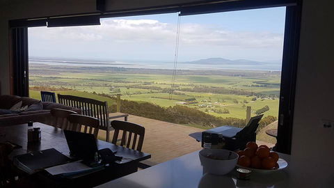 One Tree Hill Wilson Prom And Ocean Views - Broome Tourism 0