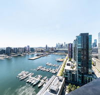 Pars Apartments - Collins Wharf Waterfront Docklands - Broome Tourism