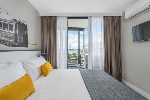 Peppers Docklands - Broome Tourism 29
