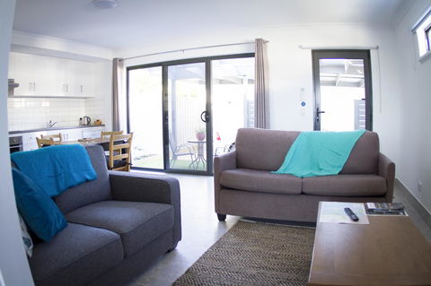 16 King Street - Broome Tourism 12