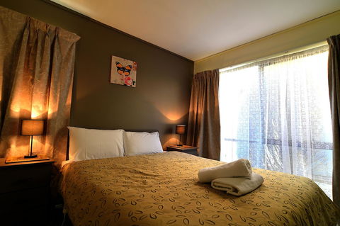 Executive Hideaway - Broome Tourism 11