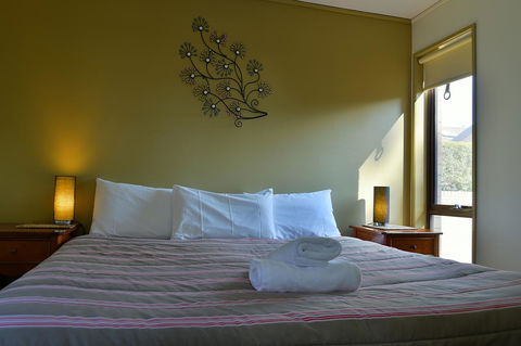 Executive Hideaway - Broome Tourism 27