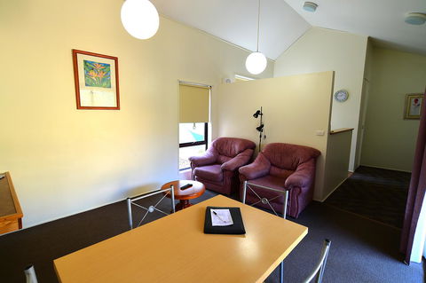 Executive Hideaway - Broome Tourism 34