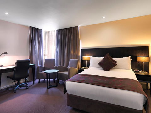 Hotel Grand Chancellor Melbourne - Broome Tourism 11