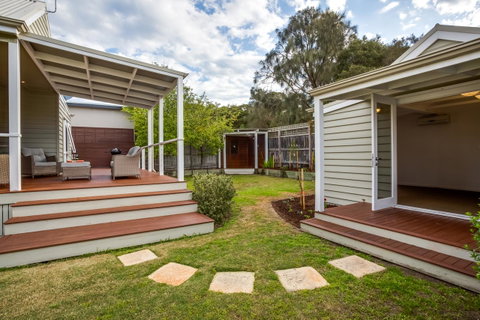 Cute Cottage On Cain - Beach At End Of Street - Broome Tourism 10