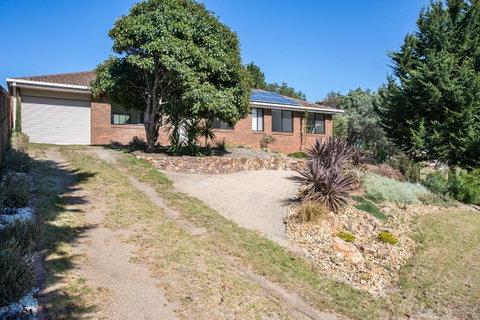 Fairhills - NEW LISTING, Beautifully Styled - Broome Tourism 9