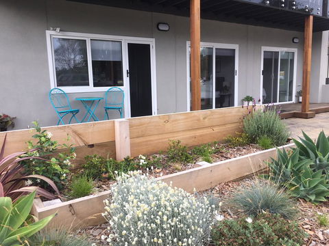 The Wheelhouse - 2BR Waterfront Apt In Town - Broome Tourism 19