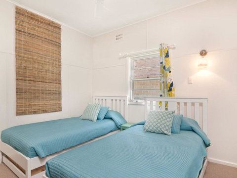 The Blue House - Flat Walk To River And Beach - Broome Tourism 2