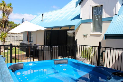 The Break Margaret River Beach Houses - Broome Tourism 3