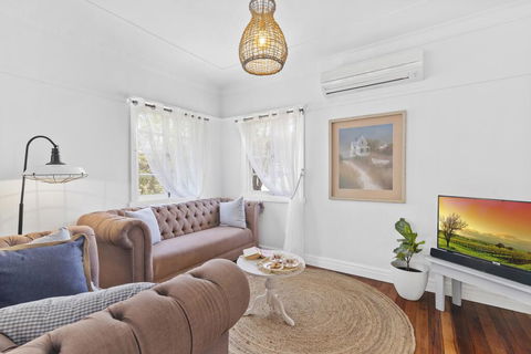 The Cottage On Lamington - Broome Tourism 3