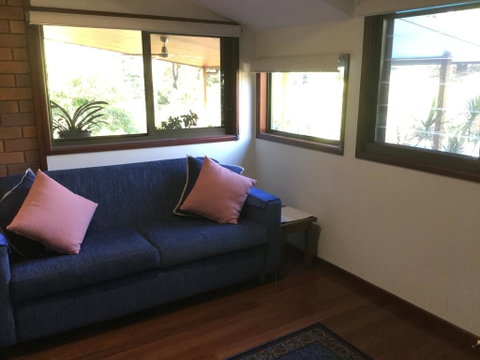 The Croft Bed And Breakfast - Broome Tourism 1