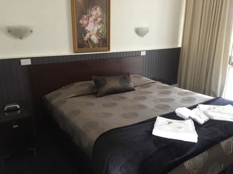 The Esplanade Motel - Broome Tourism 1