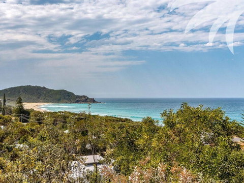 The Headland House - Broome Tourism 3