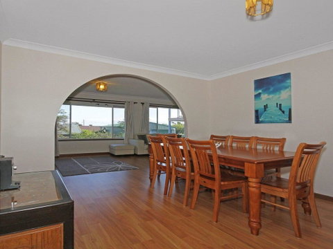 The Heights - Home Style Comforts - Broome Tourism 1