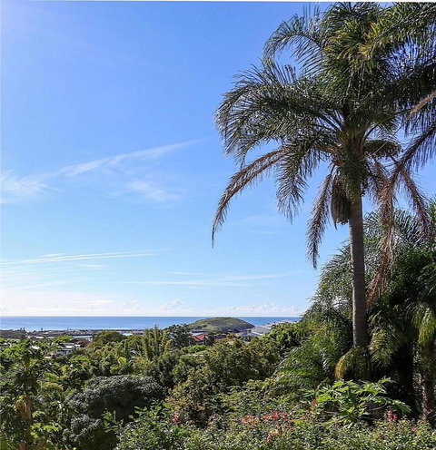 The Lookout - Coffs Harbour, NSW - Broome Tourism 3
