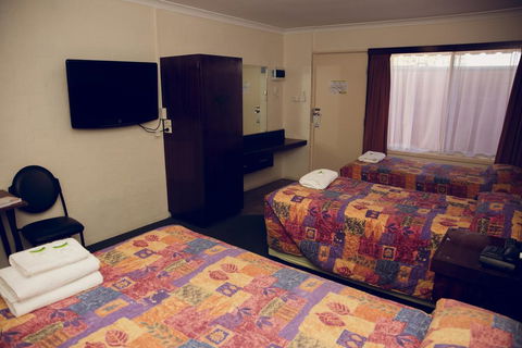 The Miners Rest Motel - Broome Tourism 2