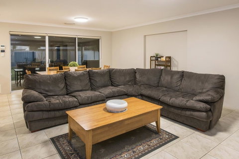 The Oaks - Broome Tourism 3