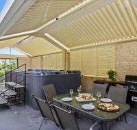 The Orient - Family  Pet Friendly - Huge Spa - Broome Tourism