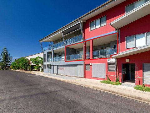 The Pilotage 2 - On Clarence Street - Broome Tourism 3