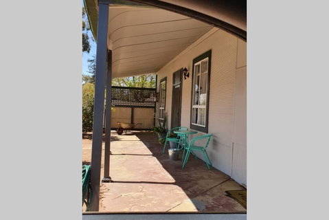 The Pool House - Broome Tourism 2