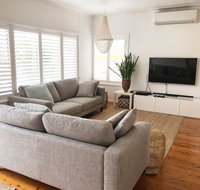 The Seaside Beachhouse Mollymook - Broome Tourism