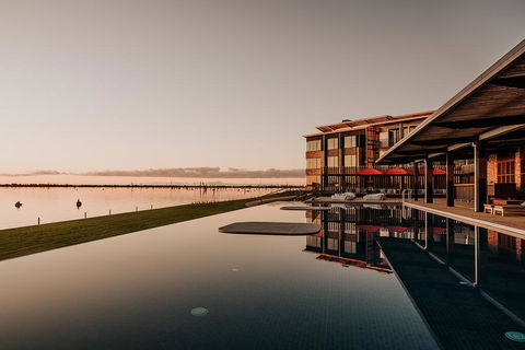 The Sebel Yarrawonga Silverwoods - Broome Tourism 1