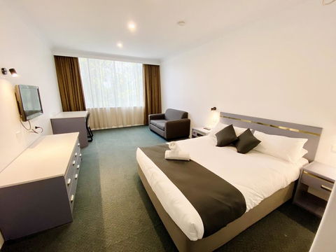 The Select Inn Penrith - Broome Tourism 2