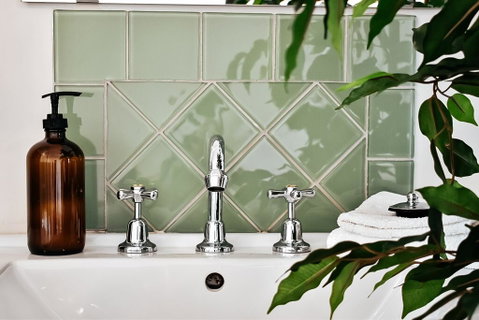 The Spa Cottage - Broome Tourism 3