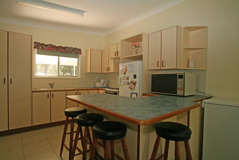 The Surf Way Cottage - Berrara - Broome Tourism 3